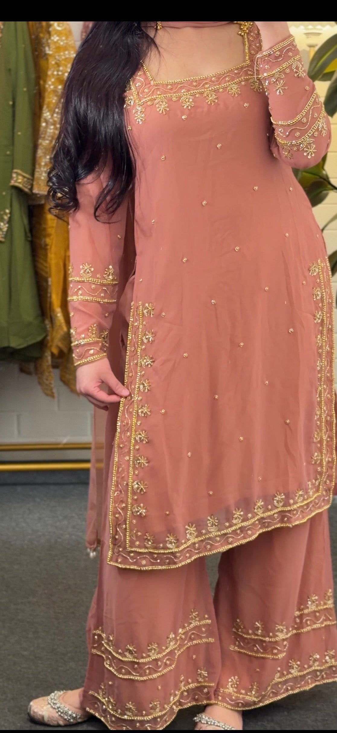 Heavy handwork kurtha set