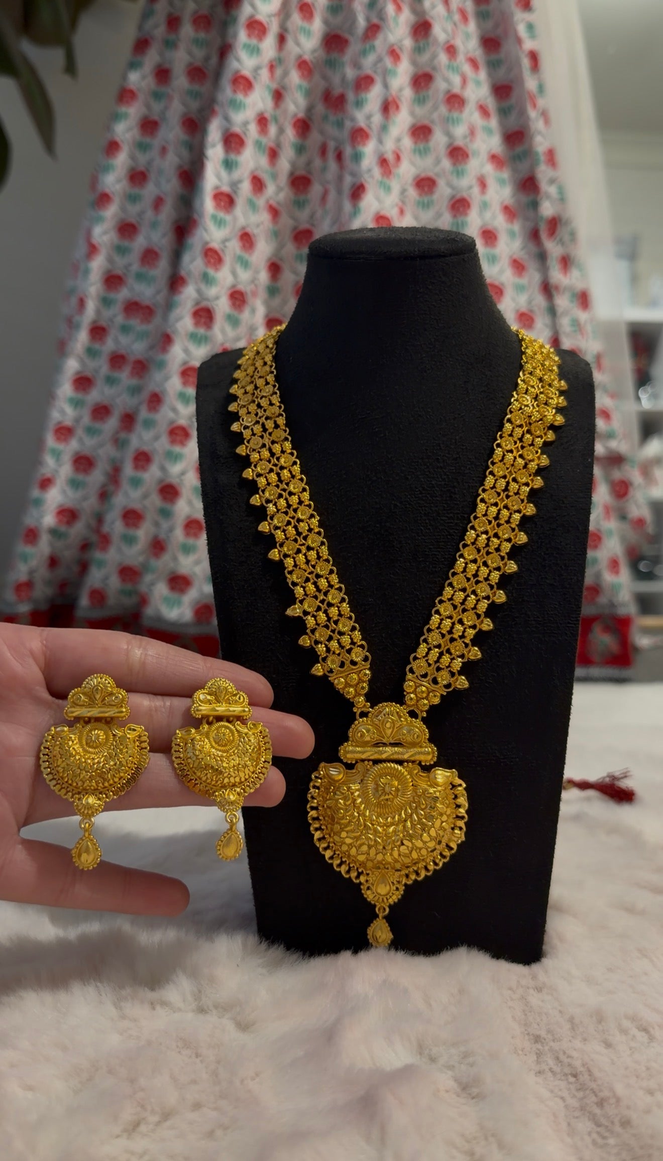 Gold imitation rani haar set