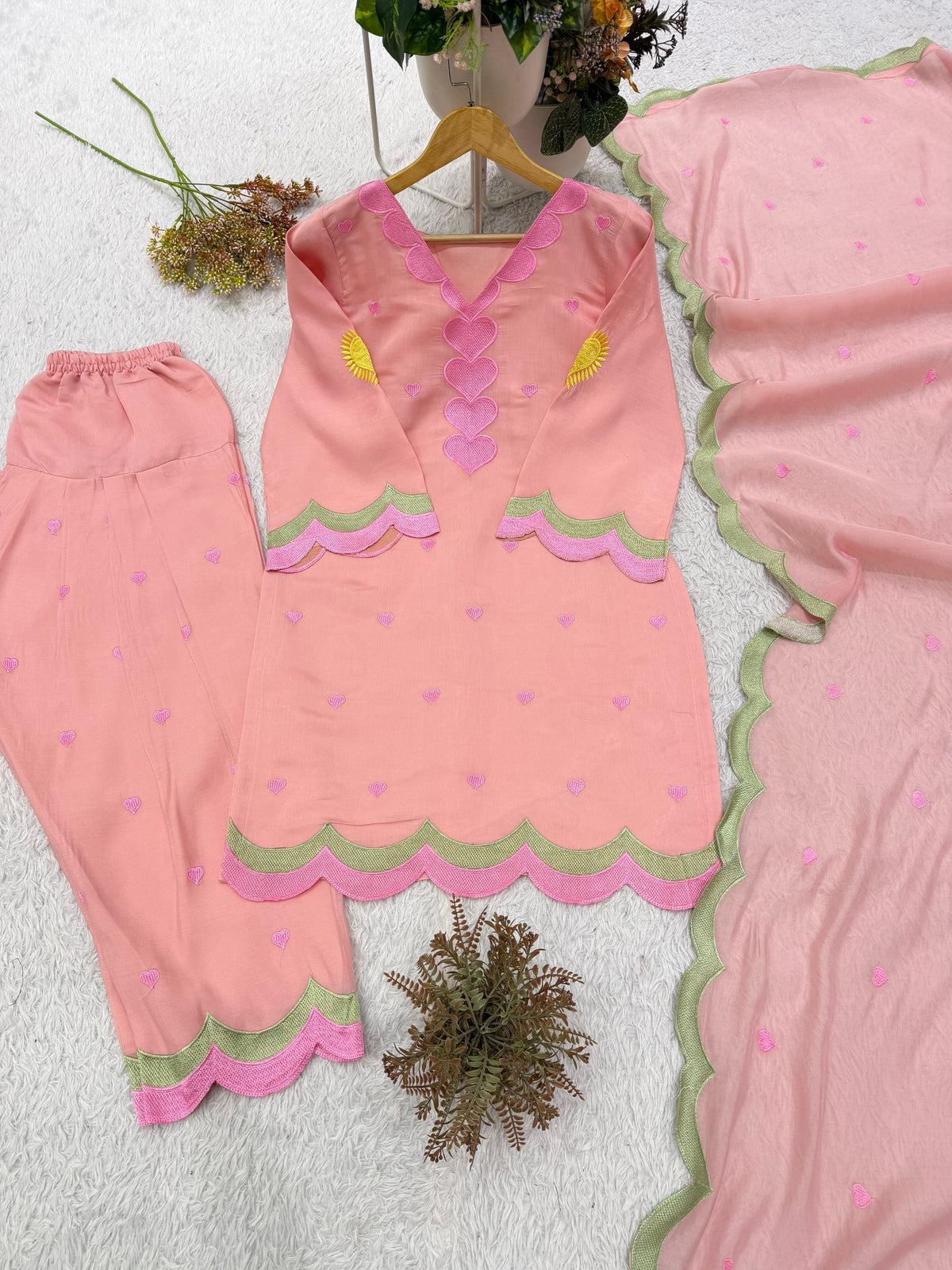 Farshi salwar