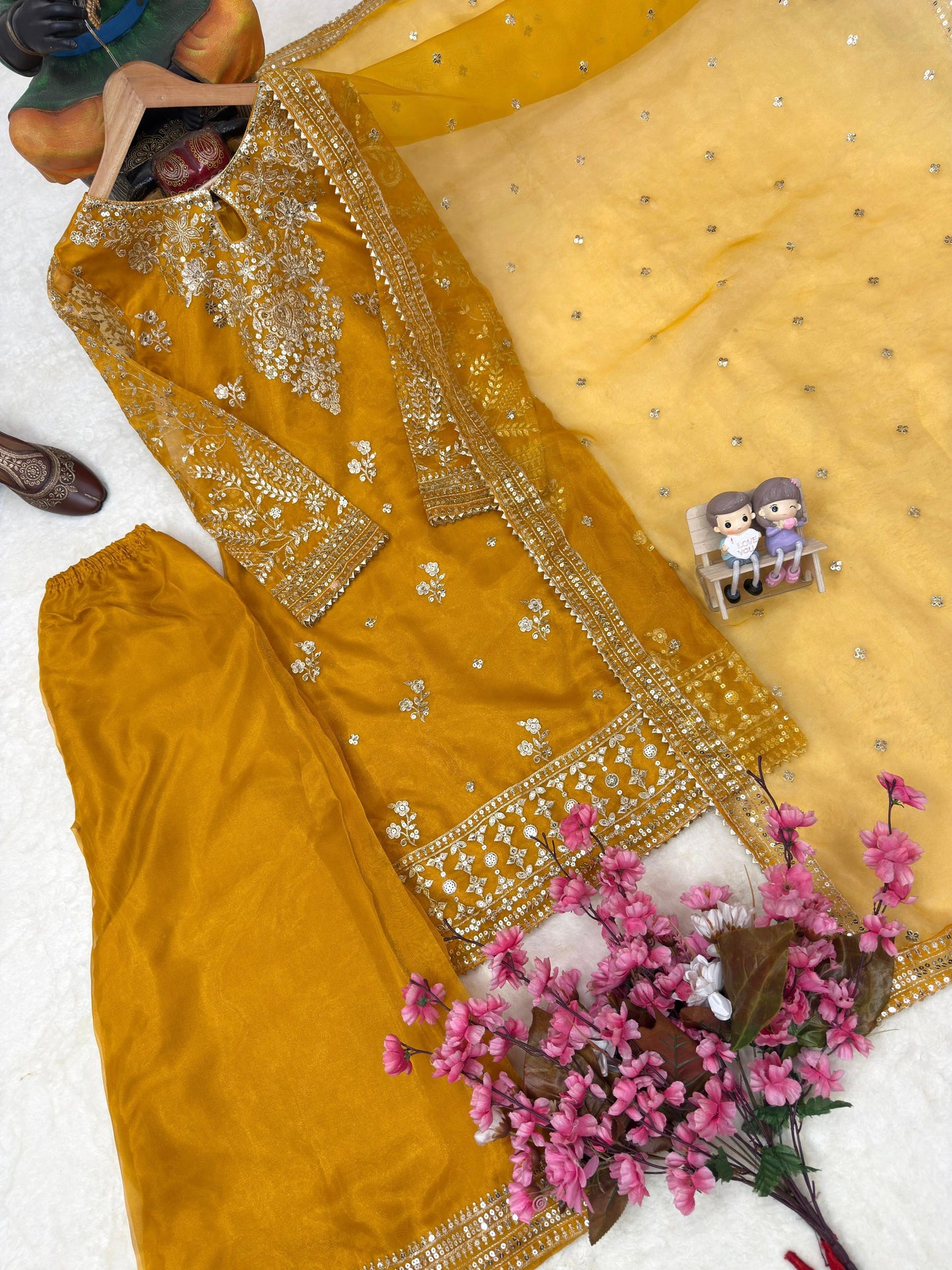 Pakistani party wear suits