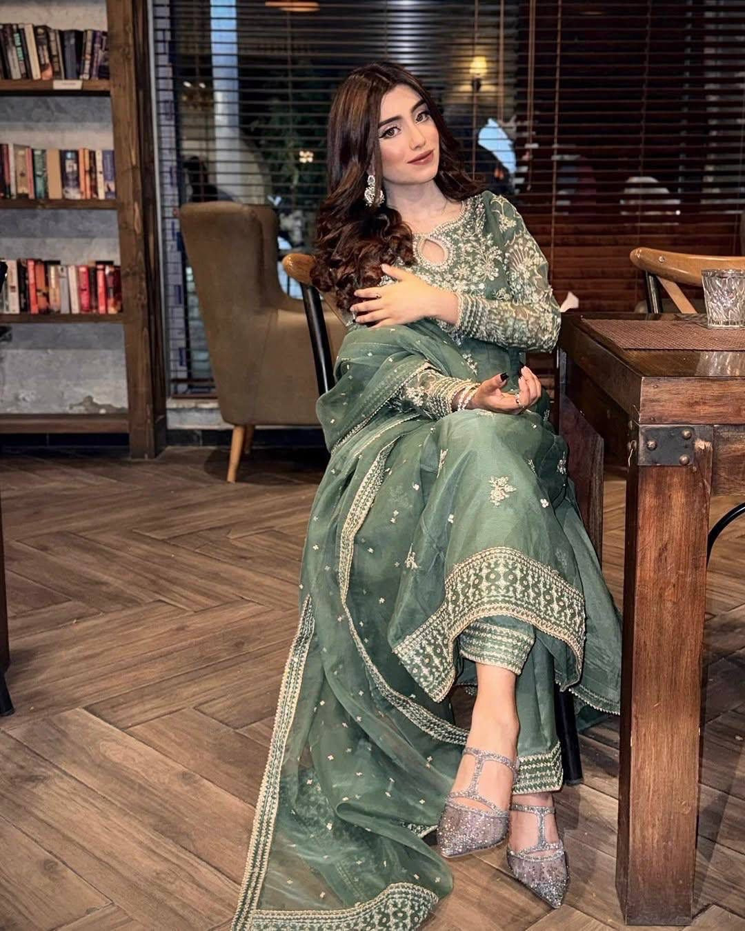 Pakistani party wear suit