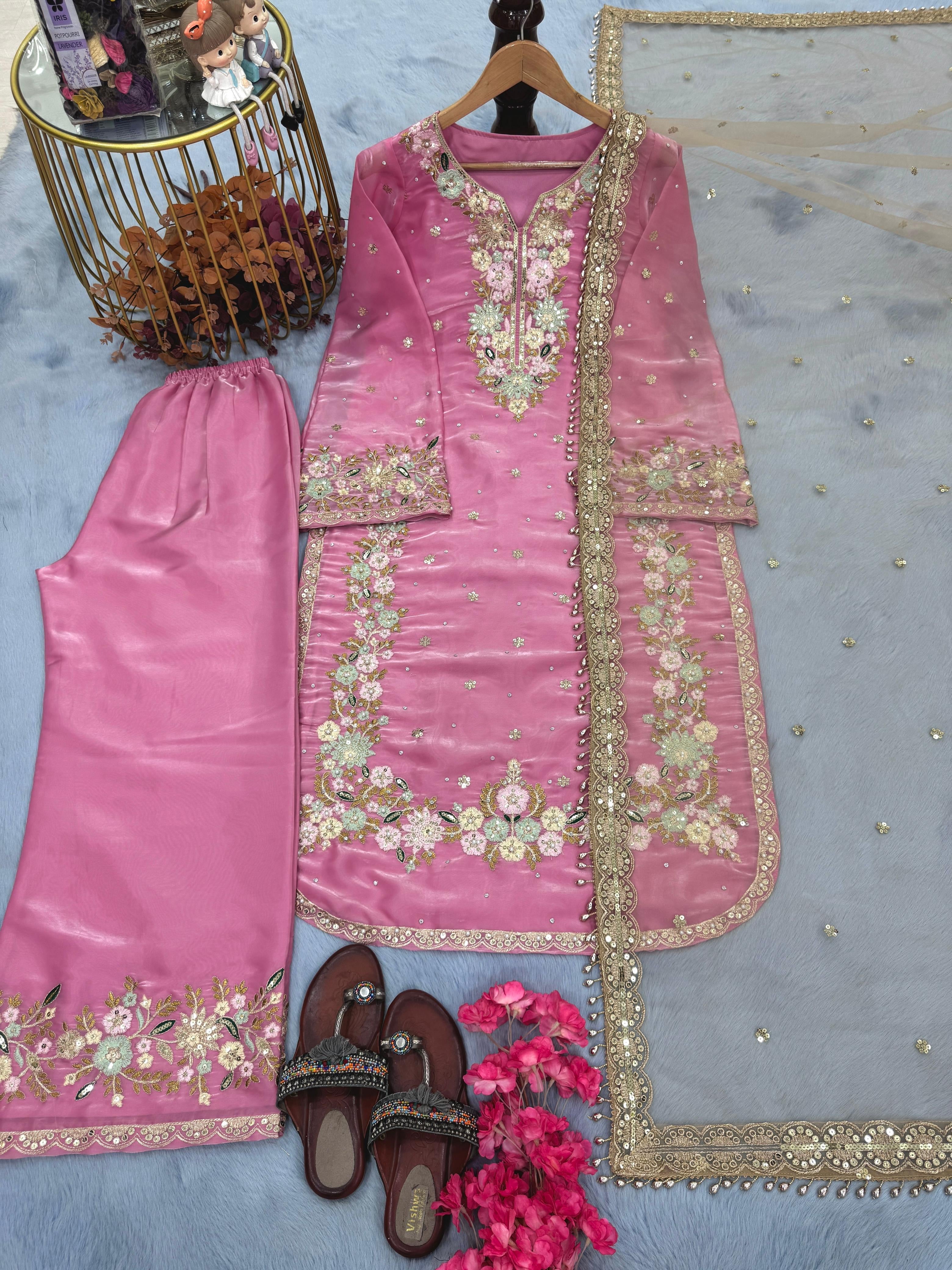 Pakistani suit