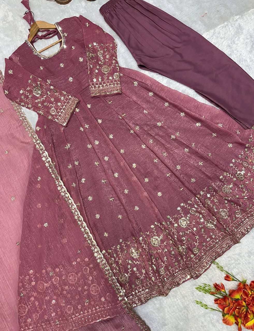 Anarkali suit