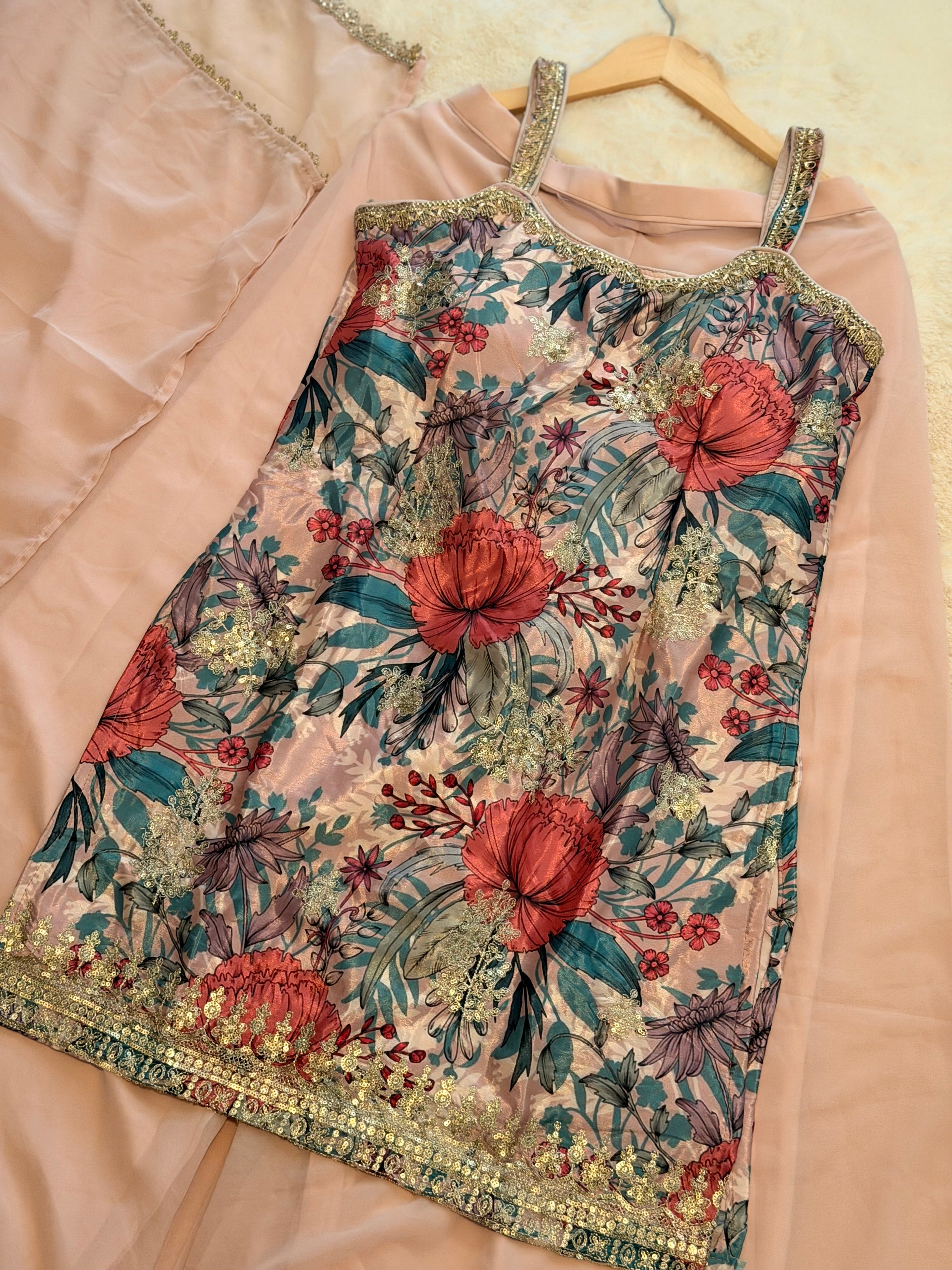 Sleeveless kurtha set