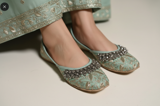 Mint Green Jutti - Flat Round Toe Close Up