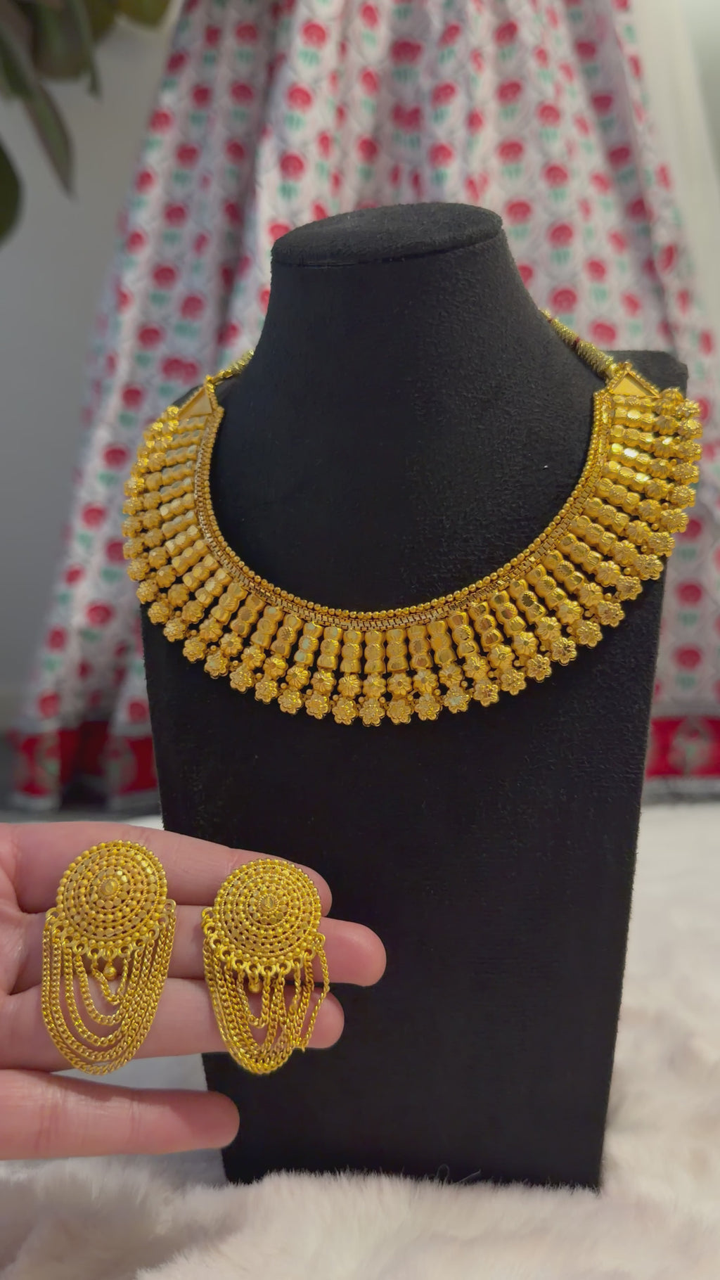 Gold plated necklace